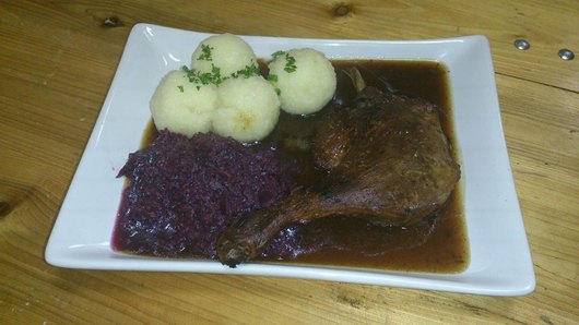 Enten- oder Gänsekeulenessen in Stechlin-Dollgow